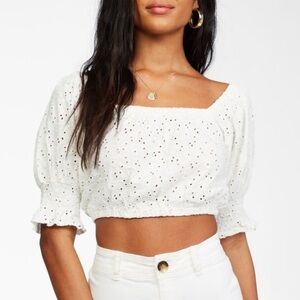 Billabong Cotton Eyelet Crop Top - Off White - Size Large (fits medium) EUC